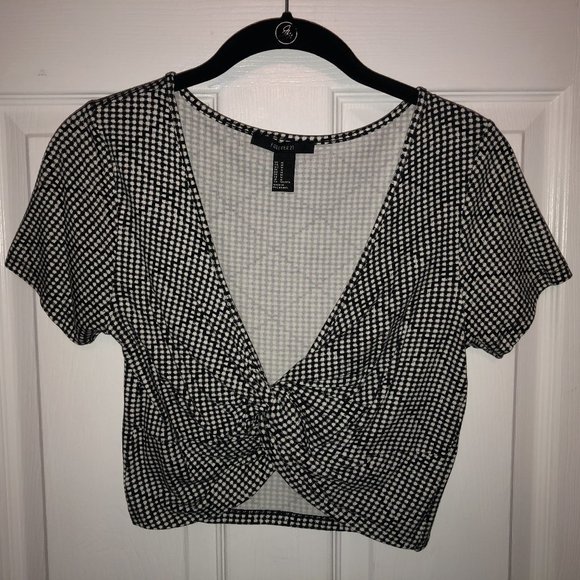 Plaid Twist-Front Crop Top forever 21 - Picture 2 of 3